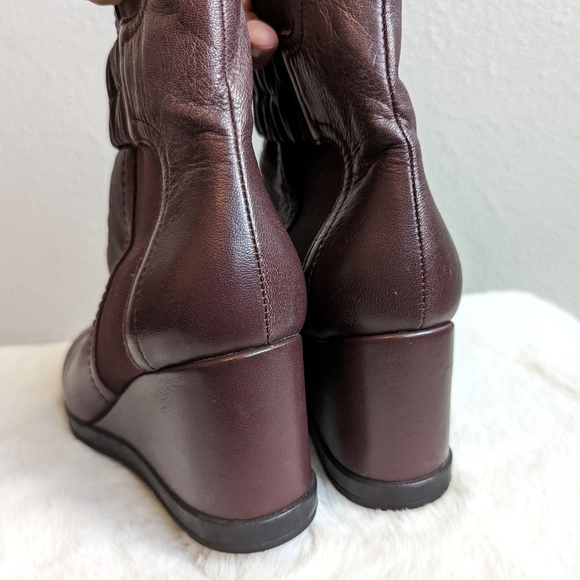 Aquatalia Plum Leather Ankle Booties Boots - Picture 6 of 9